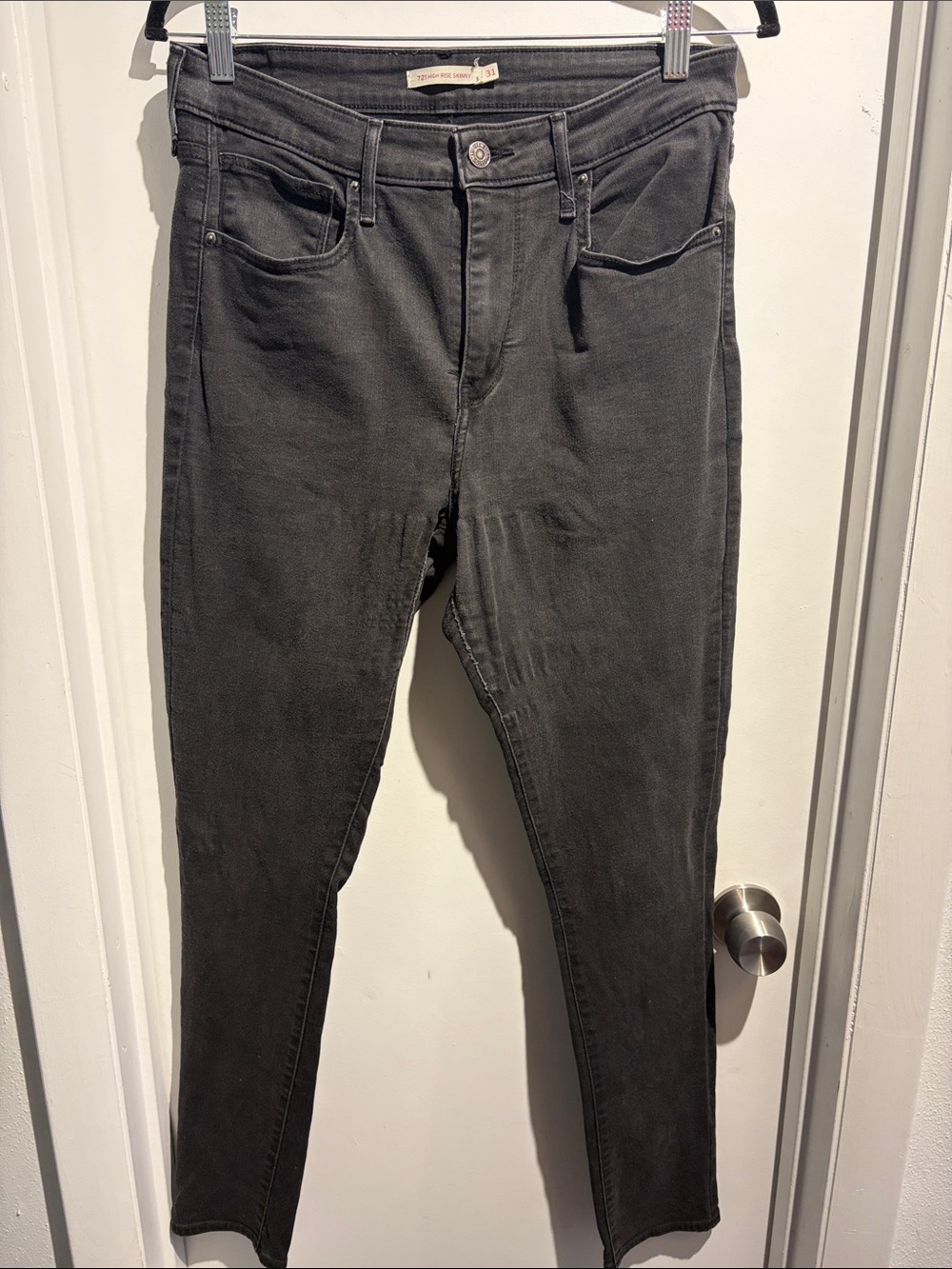 Levi’s Women’s Black High-Rise Skinny Jeans 721